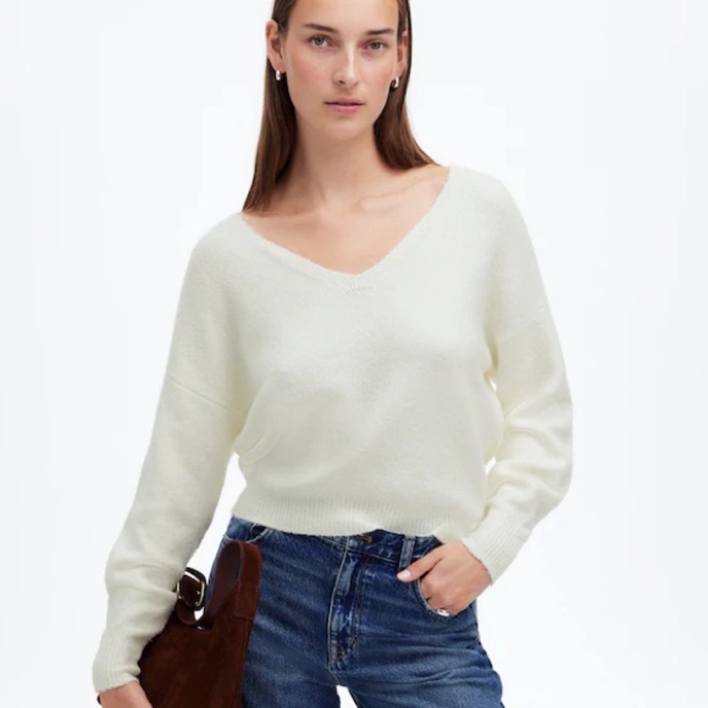 Madewell V-Neck Sweater. Brand new. - Picture 3 of 6